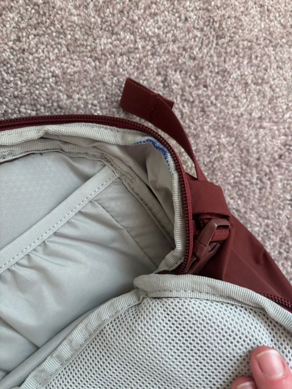 REI Burgundy Women's Daypack Backpack - Picture 3 of 4